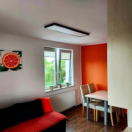 Orange Warmia Towers شقة *