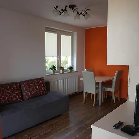 Orange Warmia Towers شقة *